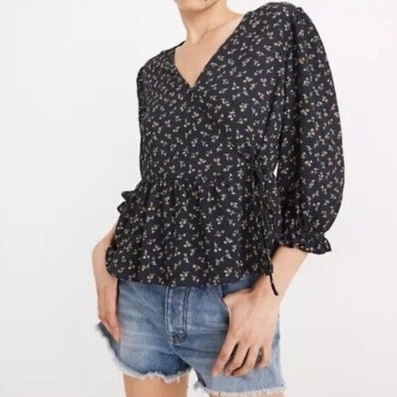 Madewell Tops - NWT Madewell Women's Wrap Blouse Size  XL Floral V-Neck 3/4 Sleeve Navy